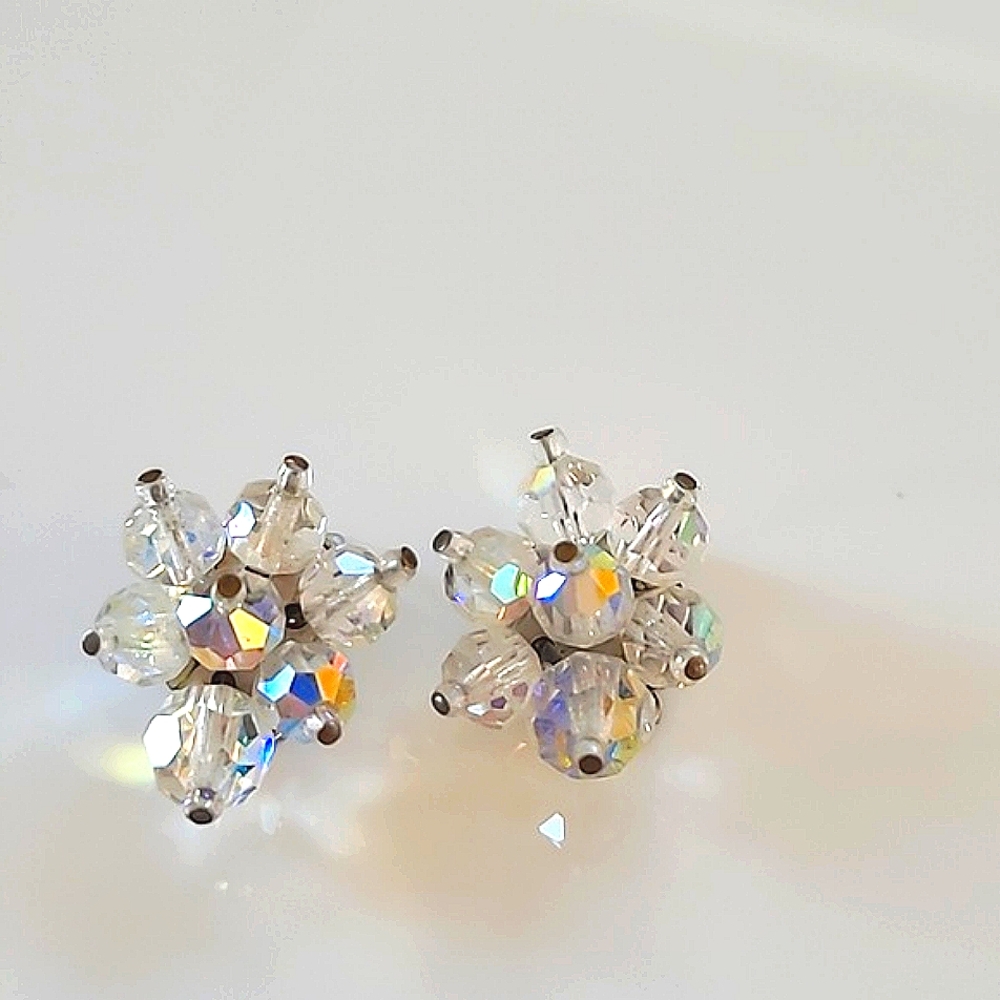 Earring vintage 60is..made christal sylver white metal